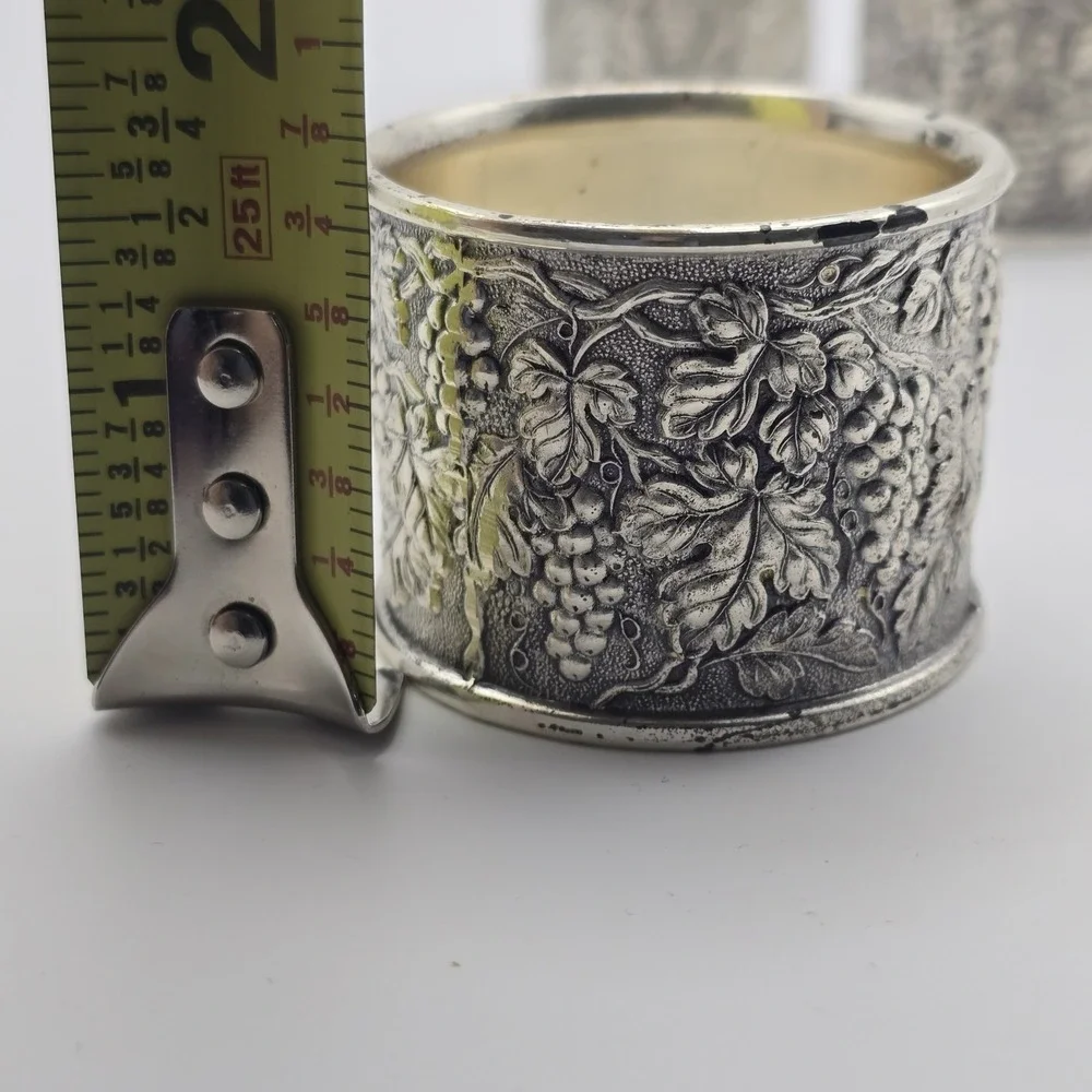Vintage‎ F.B. Rogers Silver Co. Grape Vine Napkin Rings Set of 4 F-996 Japan